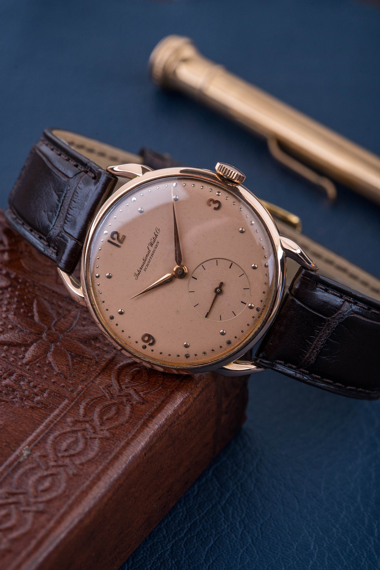 IWC Cal. 83 1950s Red Gold "Salamon Dial" Fancy Lugs