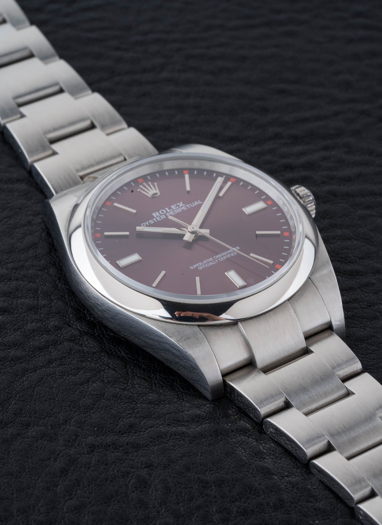 Rolex Oyster Perpetual Ref. 114300 Grape Dial 39mm